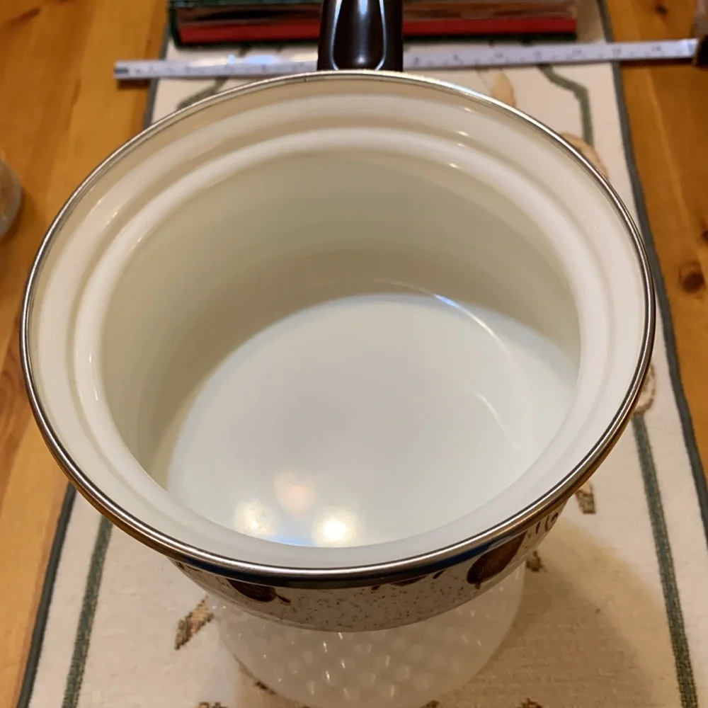 Vintage Sanko small pot EUC